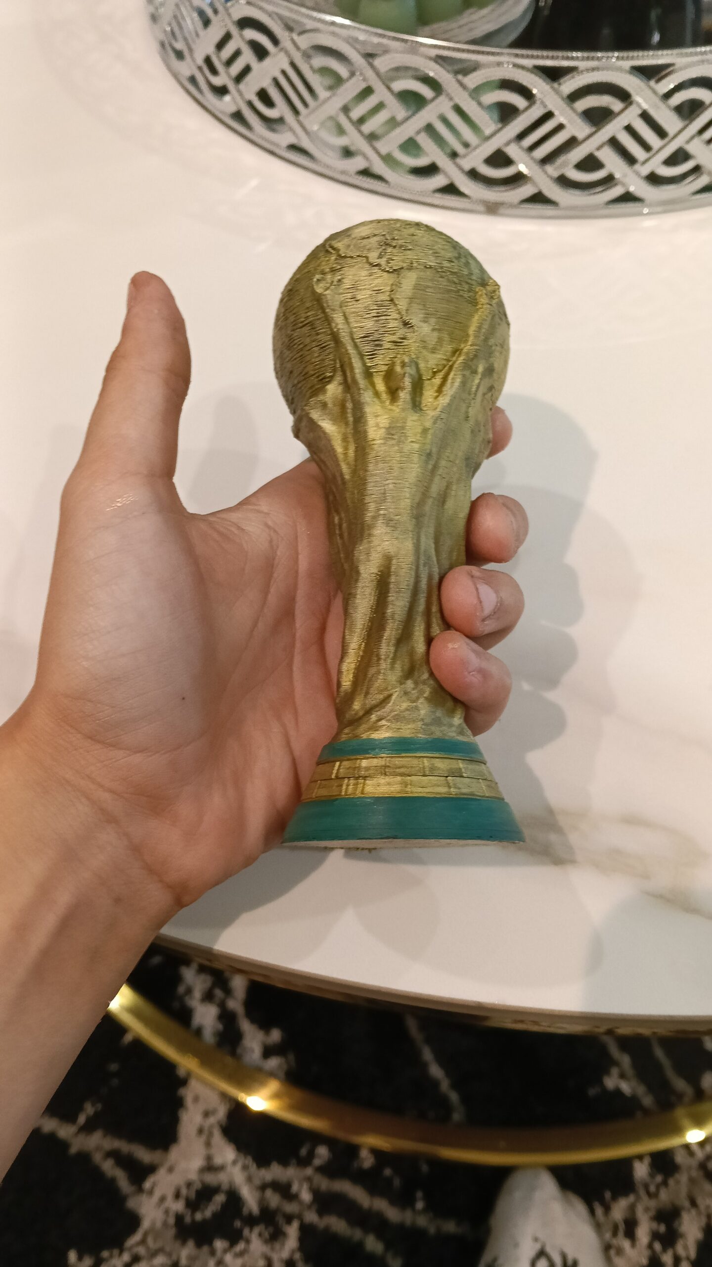 Replika Pucharu Świata FIFA – Statuetka Mistrzostw Świata 3D - obrazek 4